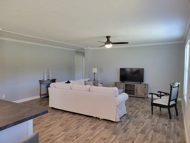 Heritage Pointe 32603D | 3 bedroom, 2 bathroom, 1800 sqft home | Built by Cavco - Rocky Mount in Rocky Mount, VA.