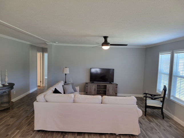 Heritage Pointe 32603D | 3 bedroom, 2 bathroom, 1800 sqft home | Built by Cavco - Rocky Mount in Rocky Mount, VA.