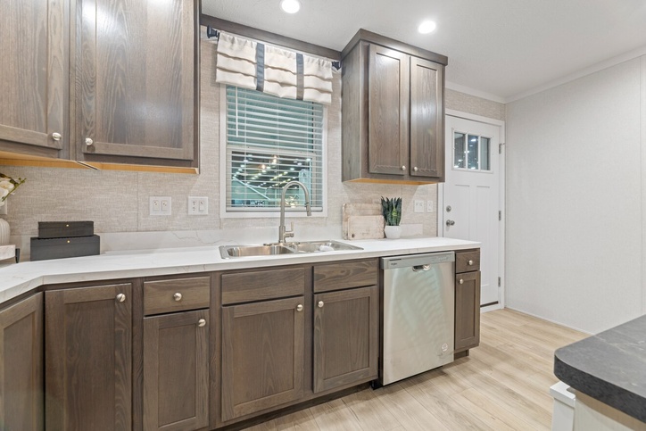 McCormick 2435D | 1 bedroom, 1 bathroom, 736 sqft home. Built by Cavco - Nappanee in Nappanee, IN.