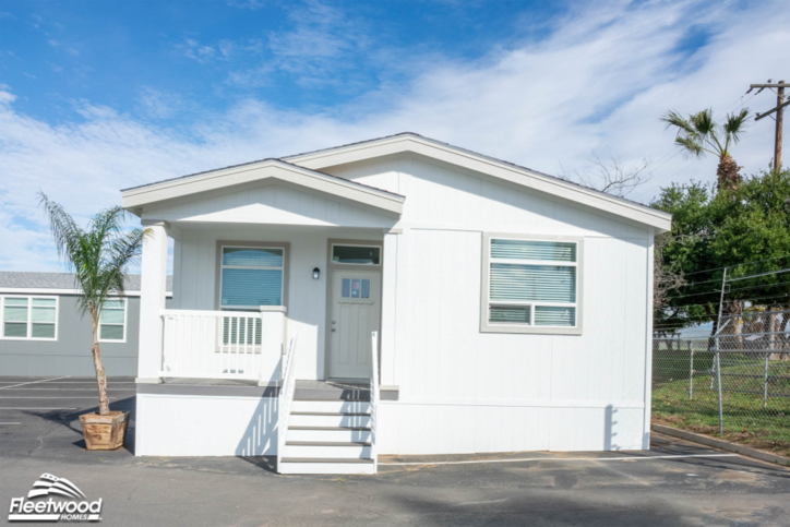 Coronado 28603M | 3 bedroom, 2 bathroom, 1520 sqft home | Built by Cavco - Riverside in Riverside, CA.