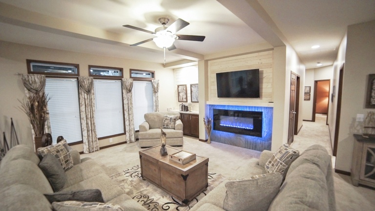 Ultra 6 | 3 bedroom, 2 bathroom, 1859 sqft home | Built by Cavco - Goshen in Goshen, IN.