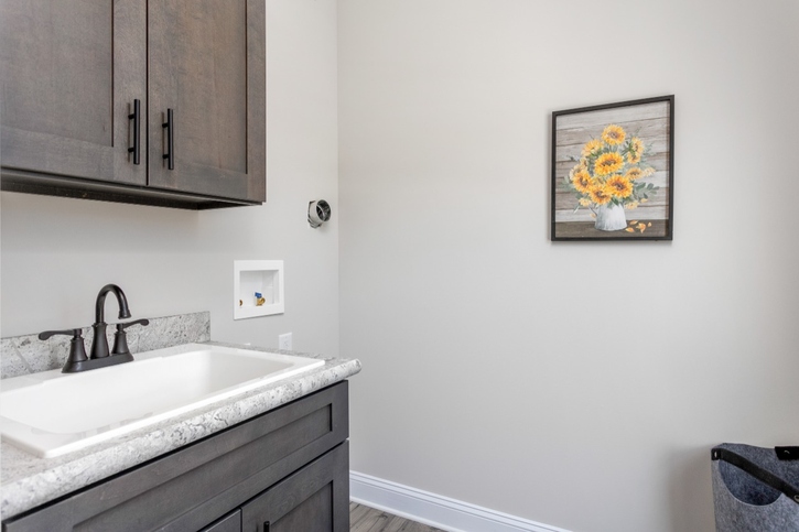 Sparta Cape | 3 bedroom, 2 bathroom, 1848 sqft home | Built by Cavco - Martinsville in Martinsville, VA.