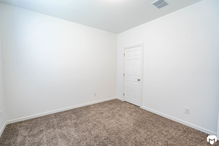 Elite 2.1 32683C | 3 bedroom, 2 bathroom, 2040 sqft home | Built by Cavco - Crouse in Crouse, NC.