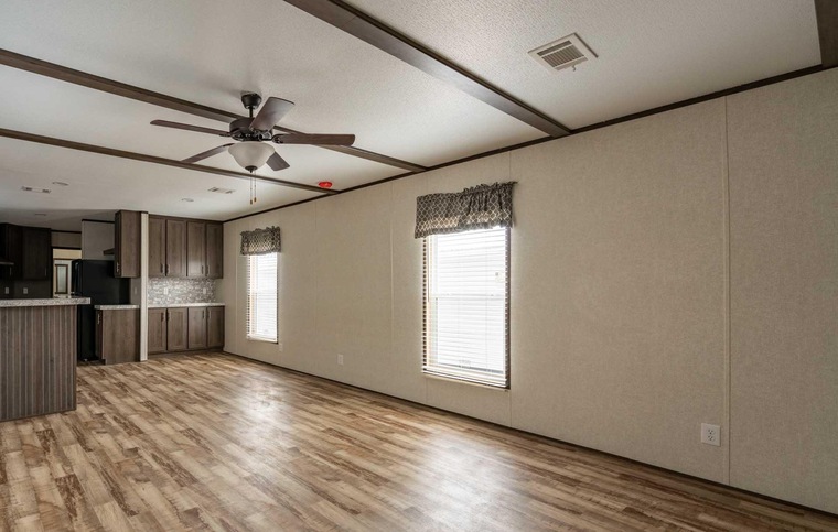 Weston 16763A - a 3 bedroom, 2 bath home by Fleetwood Homes.