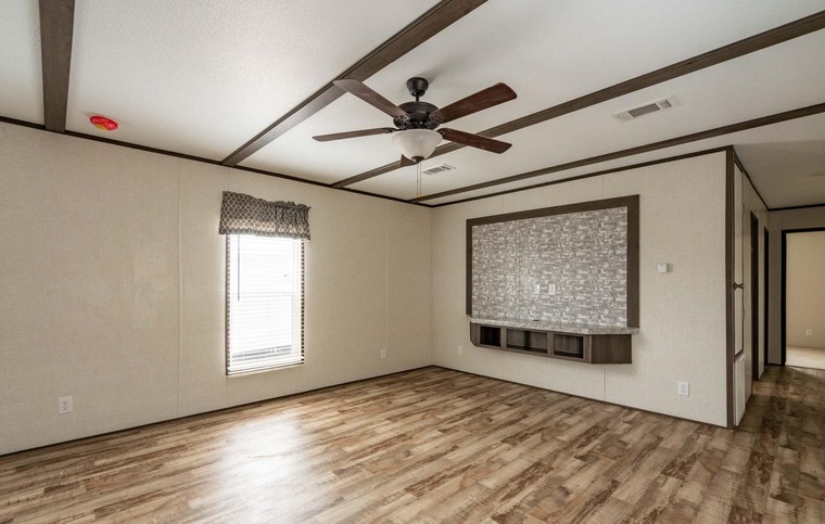 Weston 16763A - a 3 bedroom, 2 bath home by Fleetwood Homes.