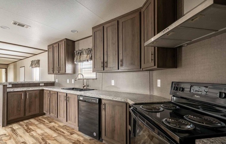 Weston 16763A - a 3 bedroom, 2 bath home by Fleetwood Homes.