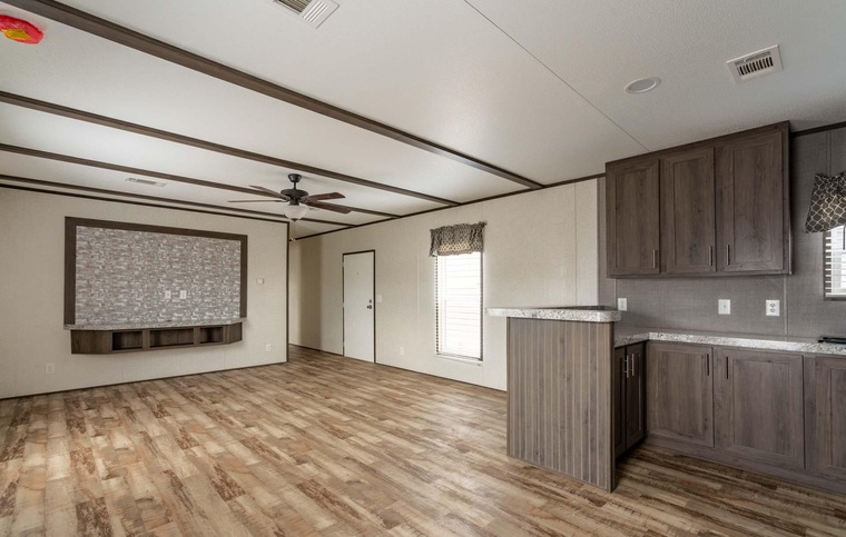 Weston 16763A - a 3 bedroom, 2 bath home by Fleetwood Homes.