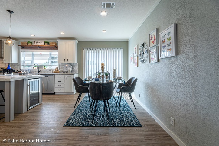 Seguin Pecan Valley! WHOA! This house has WOW factors T/O! 30764P Seguin TX