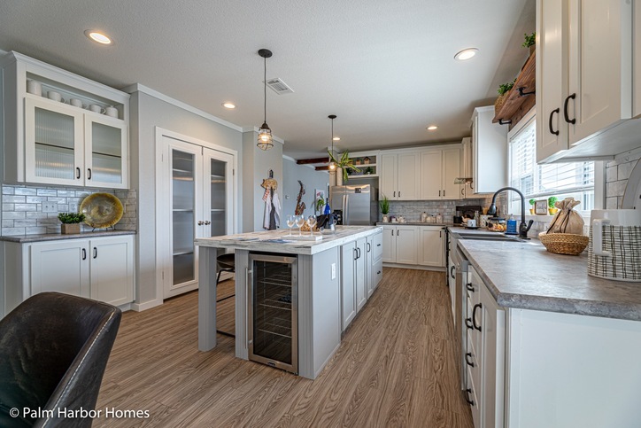 Seguin Pecan Valley! WHOA! This house has WOW factors T/O! 30764P Seguin TX