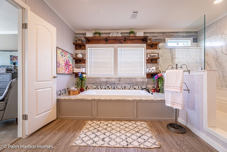 Seguin Pecan Valley! WHOA! This house has WOW factors T/O! 30764P Seguin TX