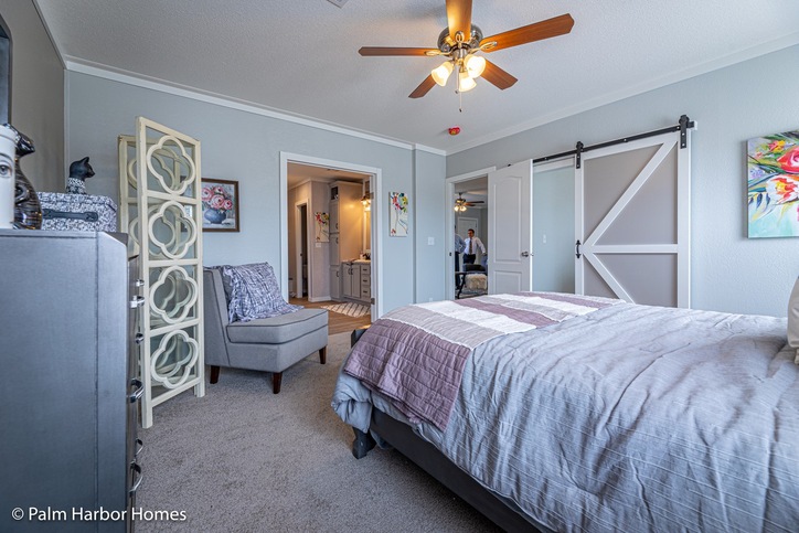 Seguin Pecan Valley! WHOA! This house has WOW factors T/O! 30764P Seguin TX