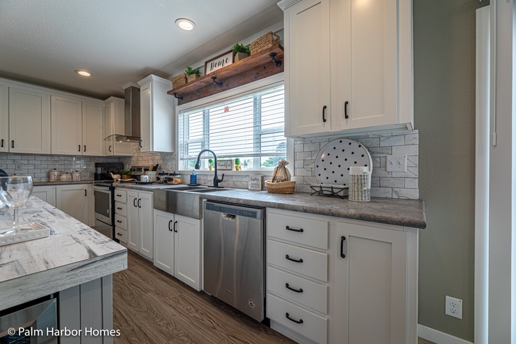 Seguin Pecan Valley! WHOA! This house has WOW factors T/O! 30764P Seguin TX