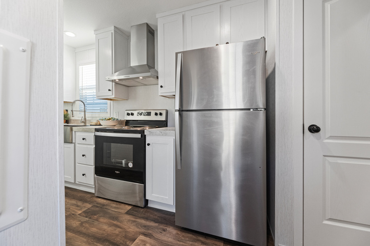 The Rose 12401U | 1 bedroom, 1 bathroom, 480 sqft home | Built by Cavco - Douglas in Douglas, GA.