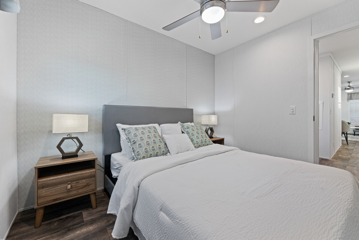 The Rose 12401U | 1 bedroom, 1 bathroom, 480 sqft home | Built by Cavco - Douglas in Douglas, GA.