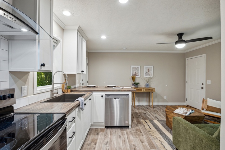 Nationally Available | Blue Ridge