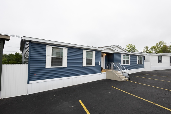 Mintaka 28643E | 3 bedroom, 2 bathroom, 1707 sqft home. Built by Cavco - Clarion in Shippenville, PA.