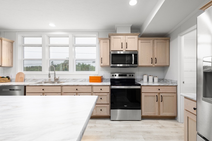 Mintaka 28643E | 3 bedroom, 2 bathroom, 1707 sqft home. Built by Cavco - Clarion in Shippenville, PA.