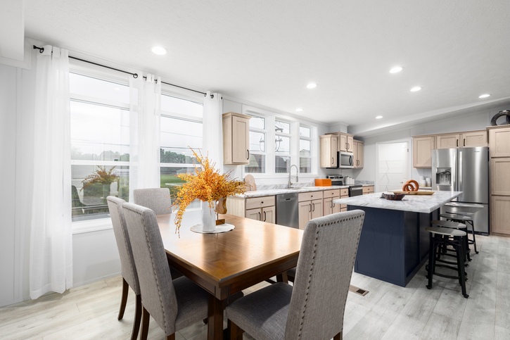 Mintaka 28643E | 3 bedroom, 2 bathroom, 1707 sqft home. Built by Cavco - Clarion in Shippenville, PA.