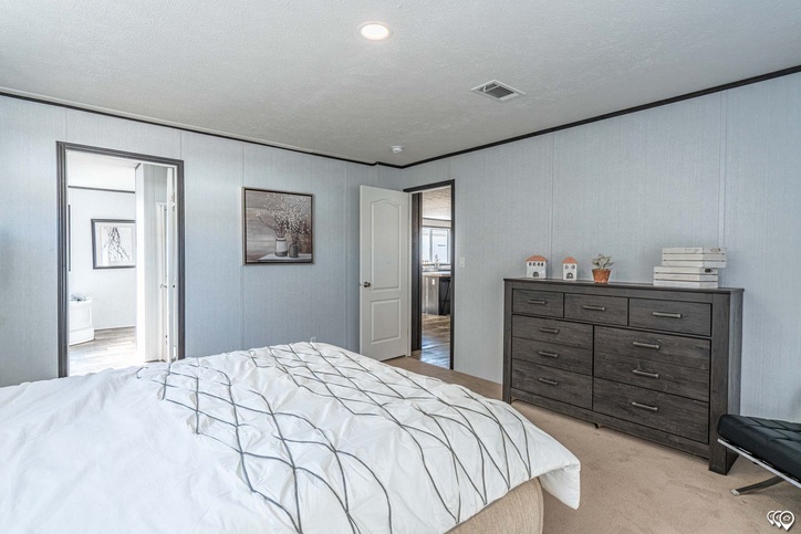 The Villager 32684A – 4 Bed / 2 Bath – 2,040 Sq. Ft.