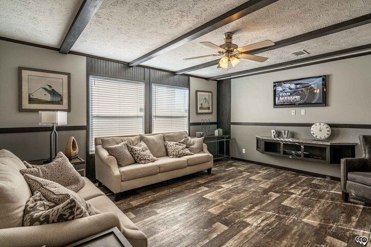 The Villager 32684A – 4 Bed / 2 Bath – 2,040 Sq. Ft.