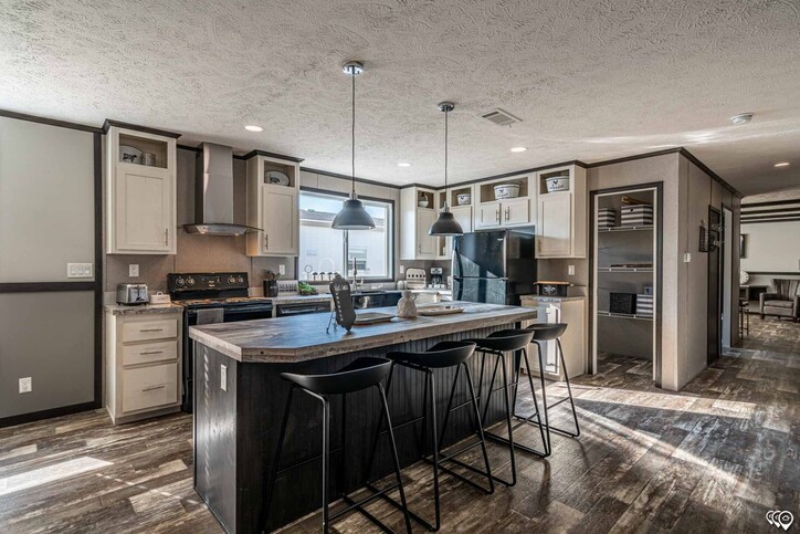 The Villager 32684A – 4 Bed / 2 Bath – 2,040 Sq. Ft.