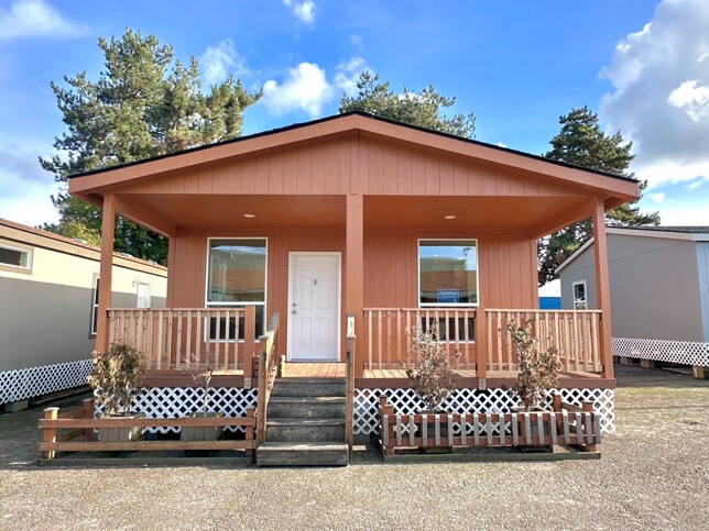 Macksburg 24342E Woodburn OR