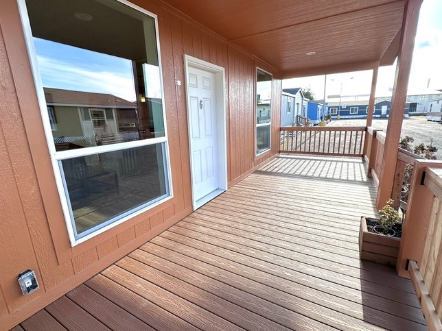 Macksburg 24342E Woodburn OR