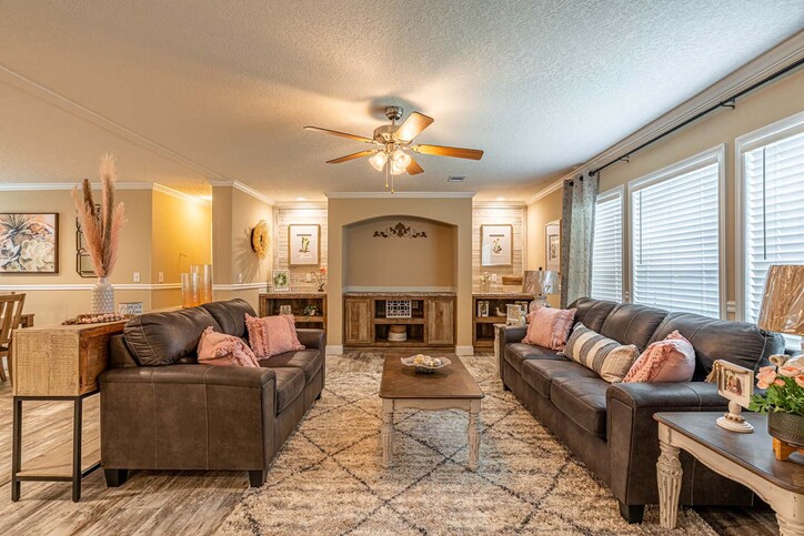 Anderson 28603B | 3 bedroom, 2 bathroom, 1780 sqft home | Built by Cavco - Moultrie in Moultrie, GA.