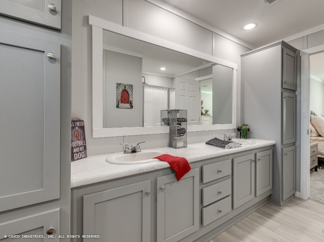 Mahogany 32685M | 5 bedroom, 3 bathroom, 2040 sqft home. Built by Cavco - Lancaster in Lancaster, TX.
