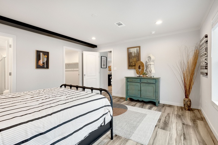 Hope R76E Diamond Series Manufactured Home Burleson TX
Primary Bedroom