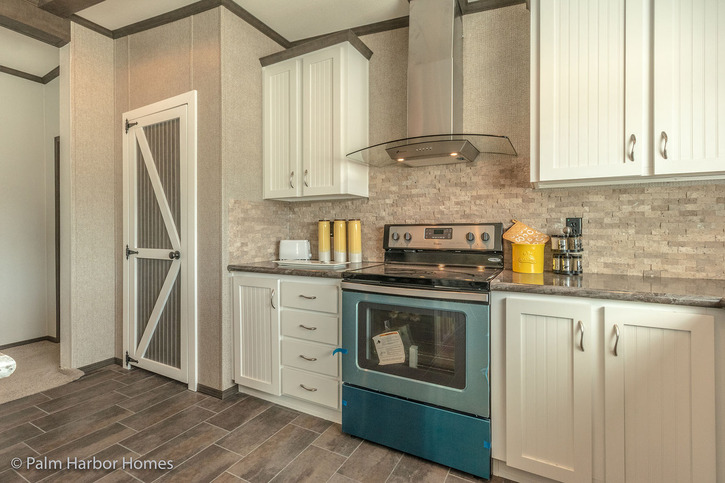 Carrington 30764C | 4 bedroom, 2 bathroom, 2280 sqft home | Built by Cavco - Fort Worth in Fort Worth, TX.