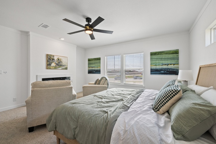 Luxe Haven | 4 bedroom, 2 bathroom, 2232 sqft home. Built by Cavco - Austin in Austin, TX.
