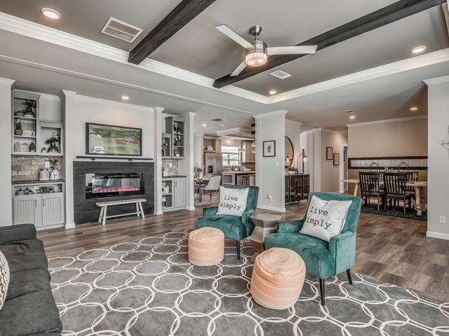 Vintage Farmhouse Flex 47643A | 3 bedroom, 2 bathroom, 2302 sqft home. Built by Cavco - Austin in Austin, TX.