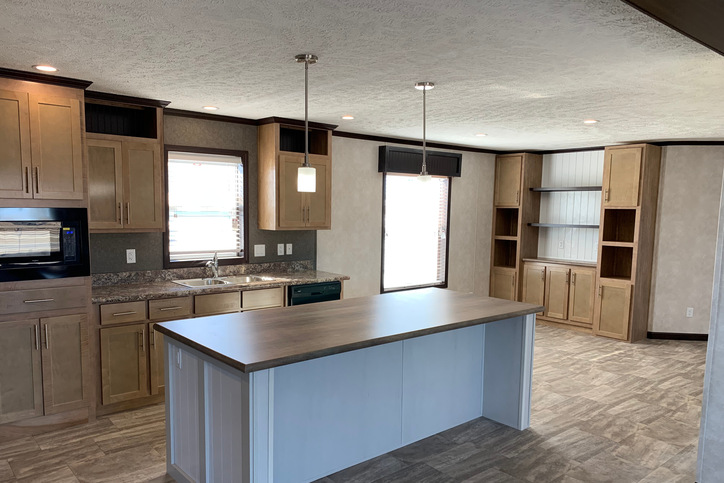 The Diamond 28764AM | 4 bedroom, 2 bathroom, 2090 sqft home | Built by Cavco - Montevideo in Montevideo, MN.
