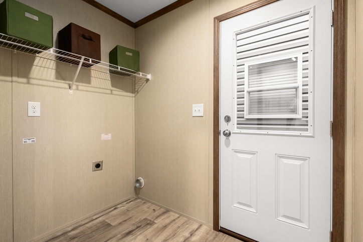 Regulus 28643D | 3 bedroom, 2 bathroom, 1707 sqft home. Built by Cavco - Clarion in Shippenville, PA.