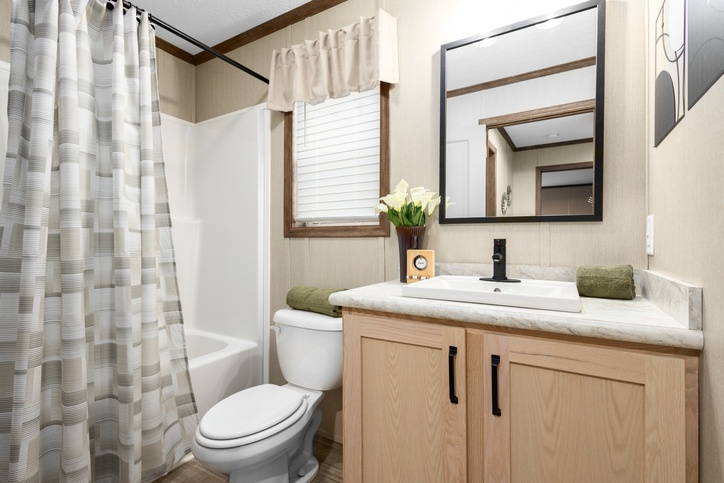 Regulus 28643D | 3 bedroom, 2 bathroom, 1707 sqft home. Built by Cavco - Clarion in Shippenville, PA.