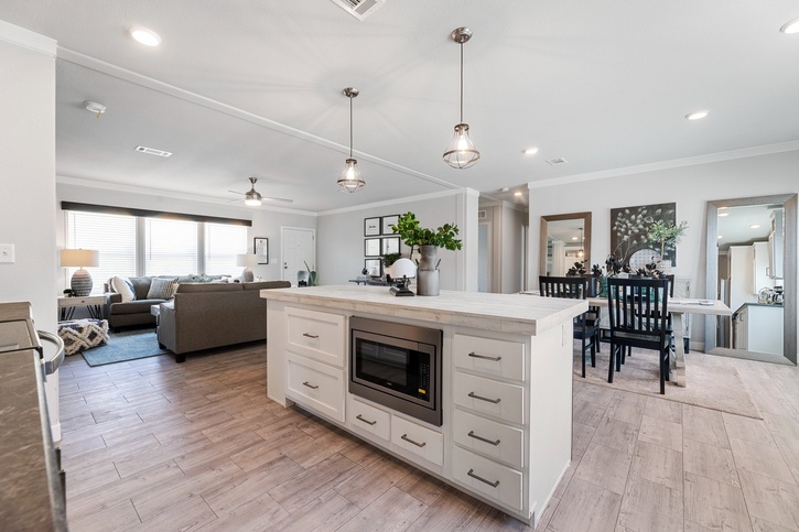 Urban Value 32764A | 4 bedroom, 2 bathroom, 2356 sqft home. Built by Cavco - Austin in Austin, TX.