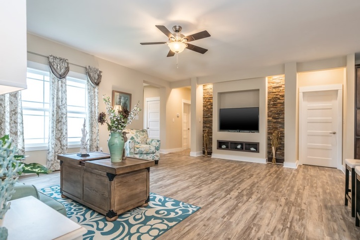 Oakmont 42623A | 3 bedroom, 2 bathroom, 1798 sqft home | Built by Cavco - Crouse in Crouse, NC.