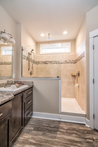 Oakmont 42623A | 3 bedroom, 2 bathroom, 1798 sqft home | Built by Cavco - Crouse in Crouse, NC.