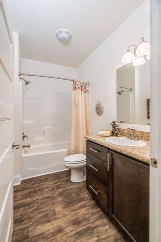 Oakmont 42623A | 3 bedroom, 2 bathroom, 1798 sqft home | Built by Cavco - Crouse in Crouse, NC.