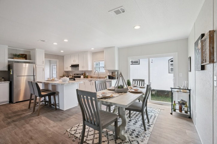 Tucker 28724P | 4 bedroom, 2 bathroom, 1920 sqft home | Built by  Cavco - Waco in Waco, TX.
