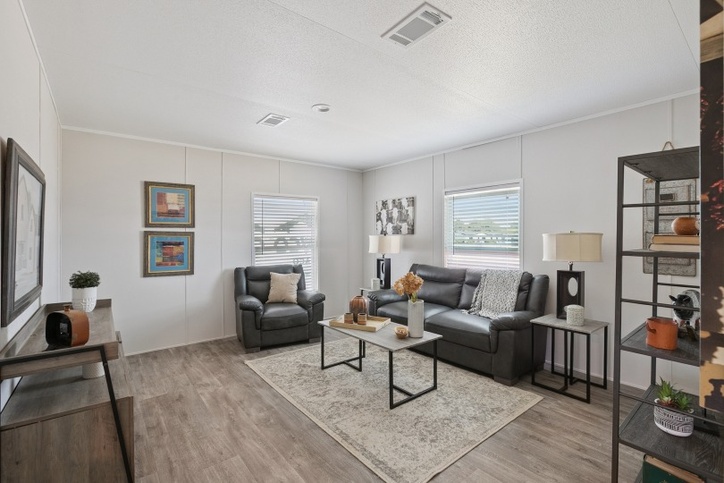 Tucker 28724P | 4 bedroom, 2 bathroom, 1920 sqft home | Built by  Cavco - Waco in Waco, TX.