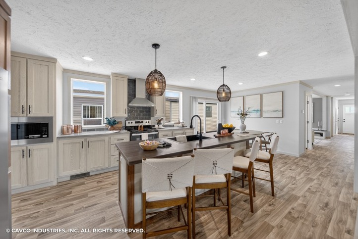 Kodiak 28724X | 4 bedroom, 3 bathroom, 1919 sqft home. Built by Cavco - Lafayette in Lafayette, TN.