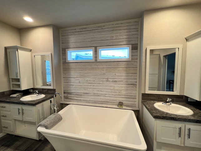 Ranchero | 3 bedroom, 2 bathroom, 1920 sqft home | Built by Cavco - Millersburg in Millersburg, OR.