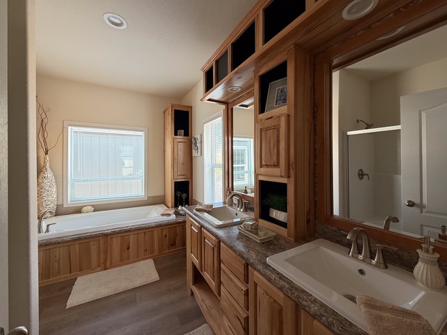 3 Bed Manufactured Home in Spokane Valley WA - Golden West