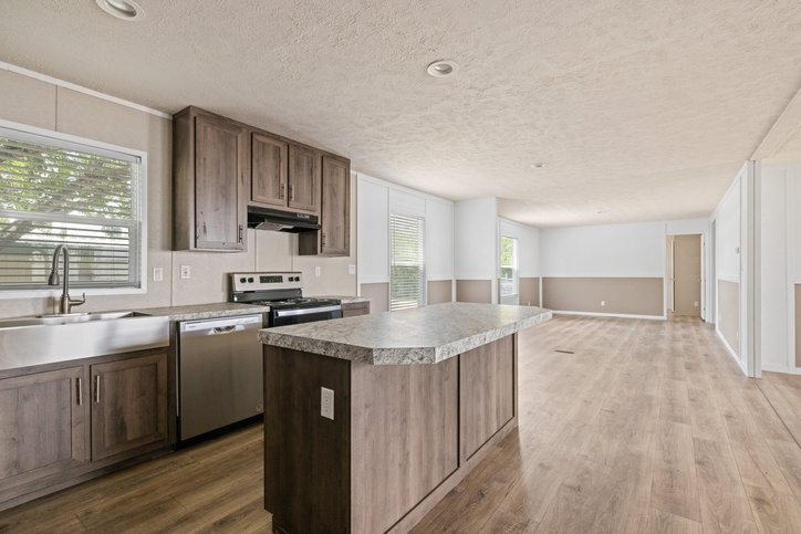 4 bedroom, 2 bathroom, 1760 sqft home. Built by Cavco - Seguin in Seguin, TX.