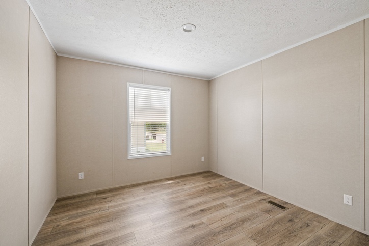 4 bedroom, 2 bathroom, 1760 sqft home. Built by Cavco - Seguin in Seguin, TX.