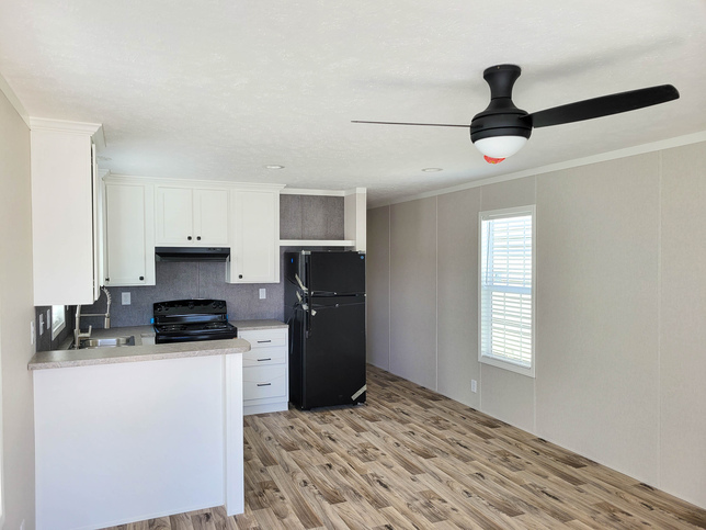 Berkshire 14562P | 2 bedroom, 1 bathroom, 656 sqt home | Built by Cavco - Rocky Mount in Rocky Mount, VA.