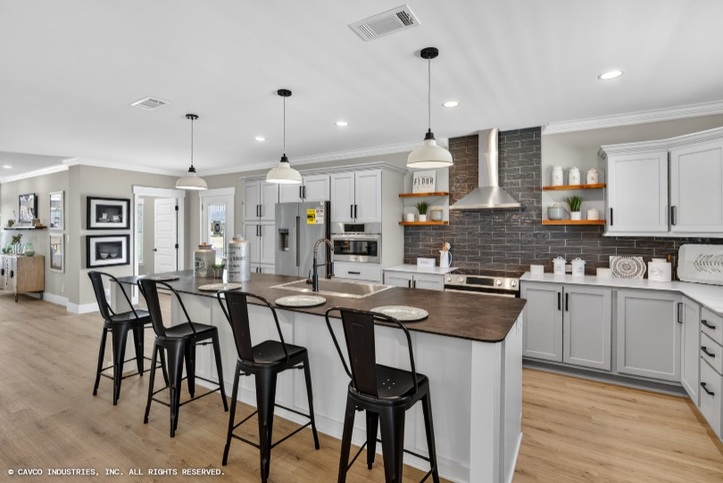 La Belle VI 40643B | 3 bedroom, 2 bathroom, 2529 sqft home. Built by Cavco - Plant City in Plant City, FL.