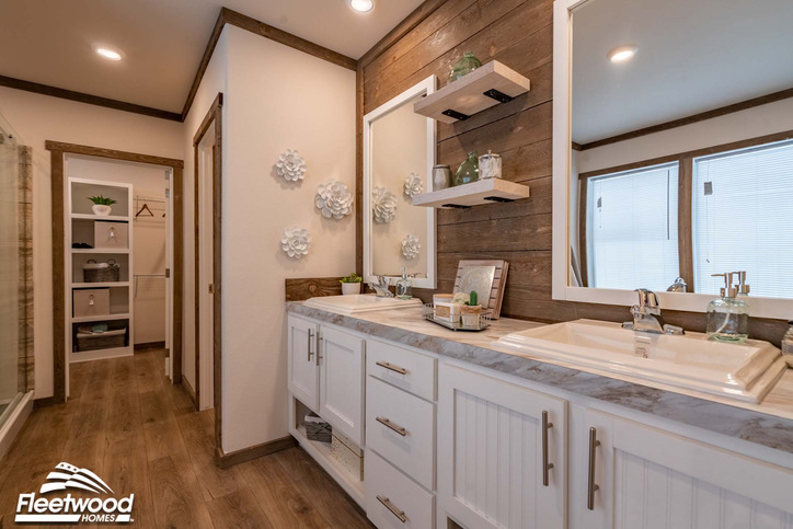 Clover 30603F | 3 bedroom, 2 bathroom, 1770 sqft home | Built by Cavco - Nampa in Nampa, ID.
